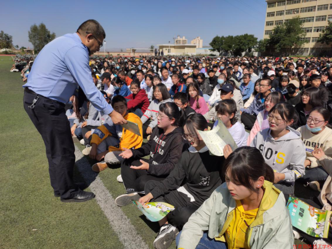 禁毒宣传 消防演练 齐头并进 共保平安
